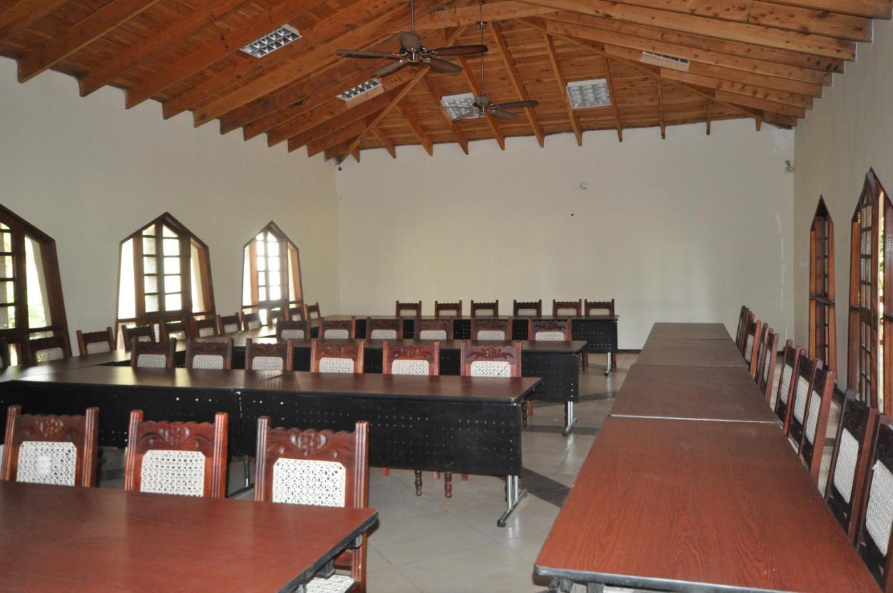 Hunters Lodge Twaandu Exteriér fotografie